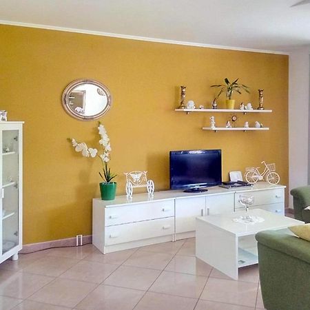 Apartments Leon Orebić Екстериор снимка