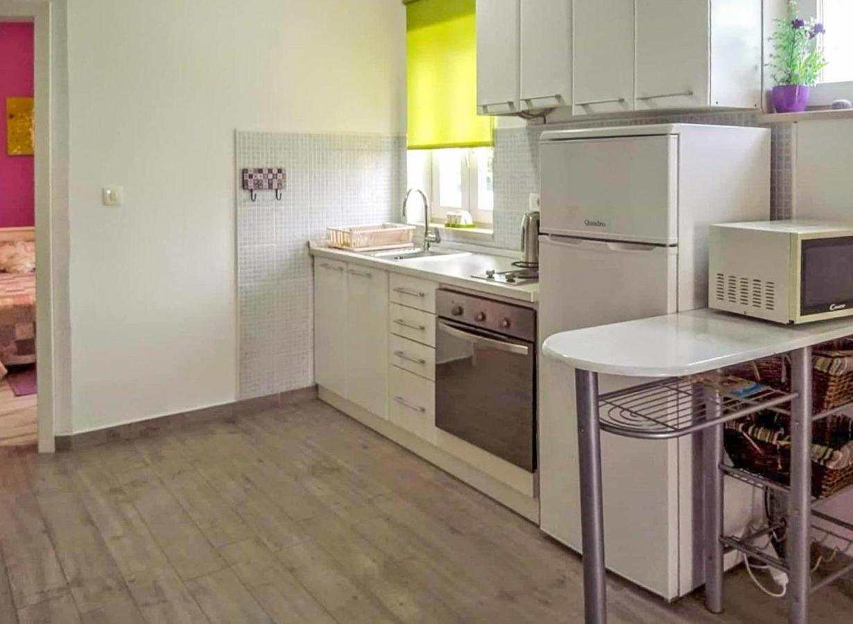 Apartments Leon Orebić Екстериор снимка