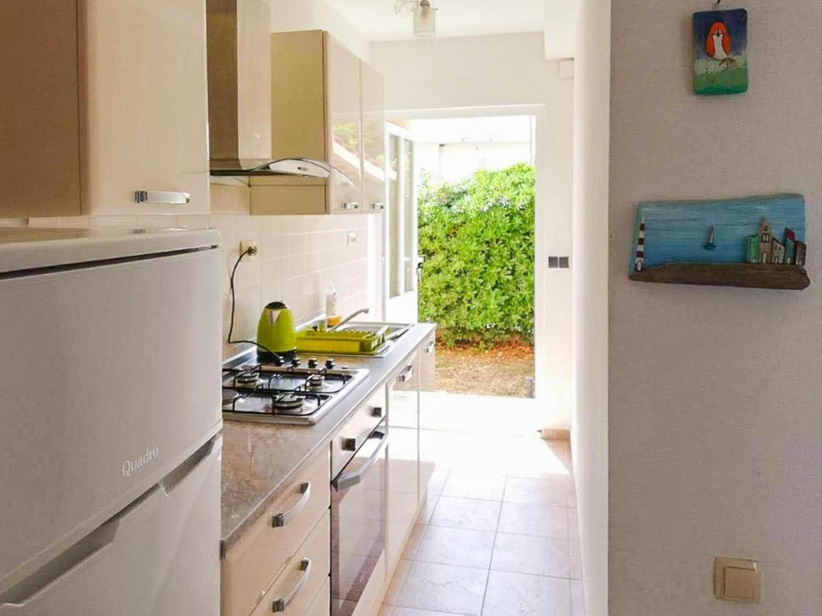 Apartments Leon Orebić Екстериор снимка