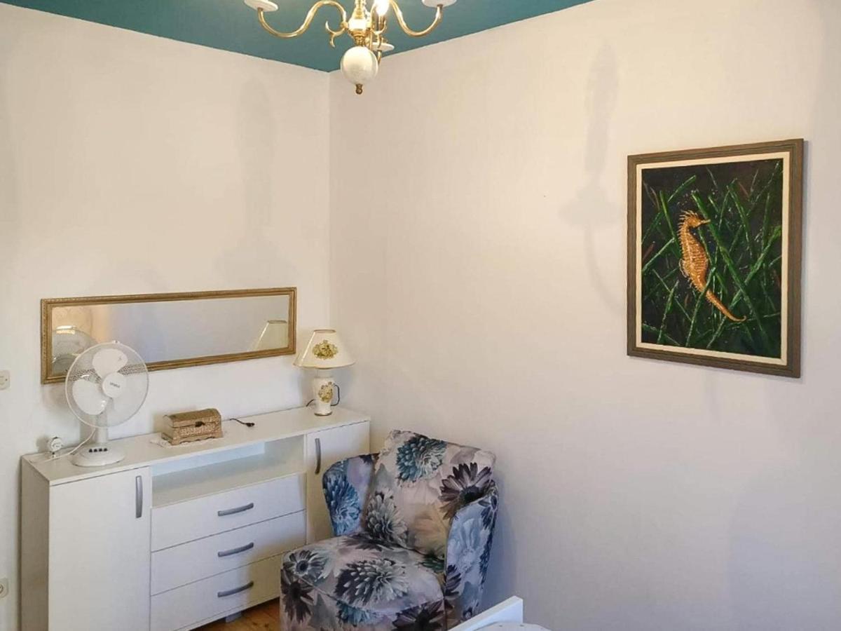Apartments Leon Orebić Екстериор снимка